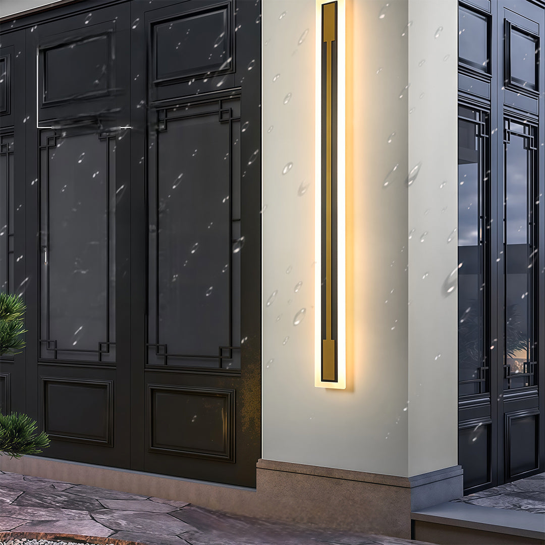 RAVENSWORTH WATERPROOF LINEAR WALL LANTERN