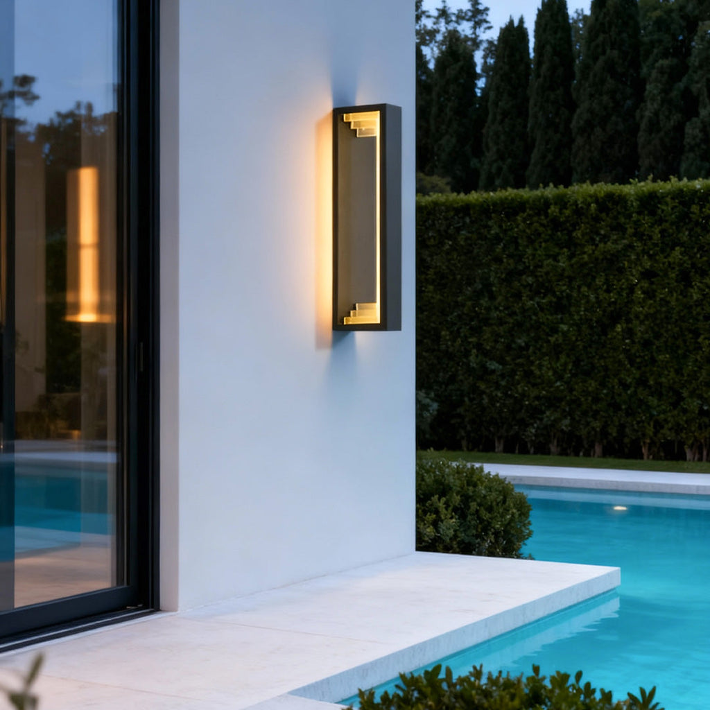 THISTLEBROOK MODERN OUTDOOR WALL LIGHT IN STAINLESS STEEL
