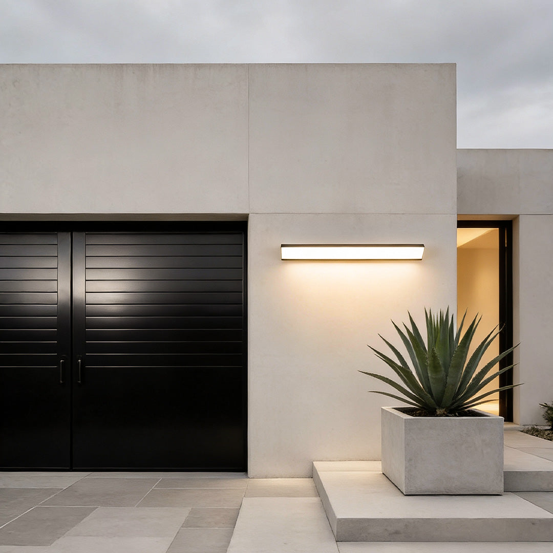 WINTHROP MODERN LED OUTDOOR WALL LANTERN