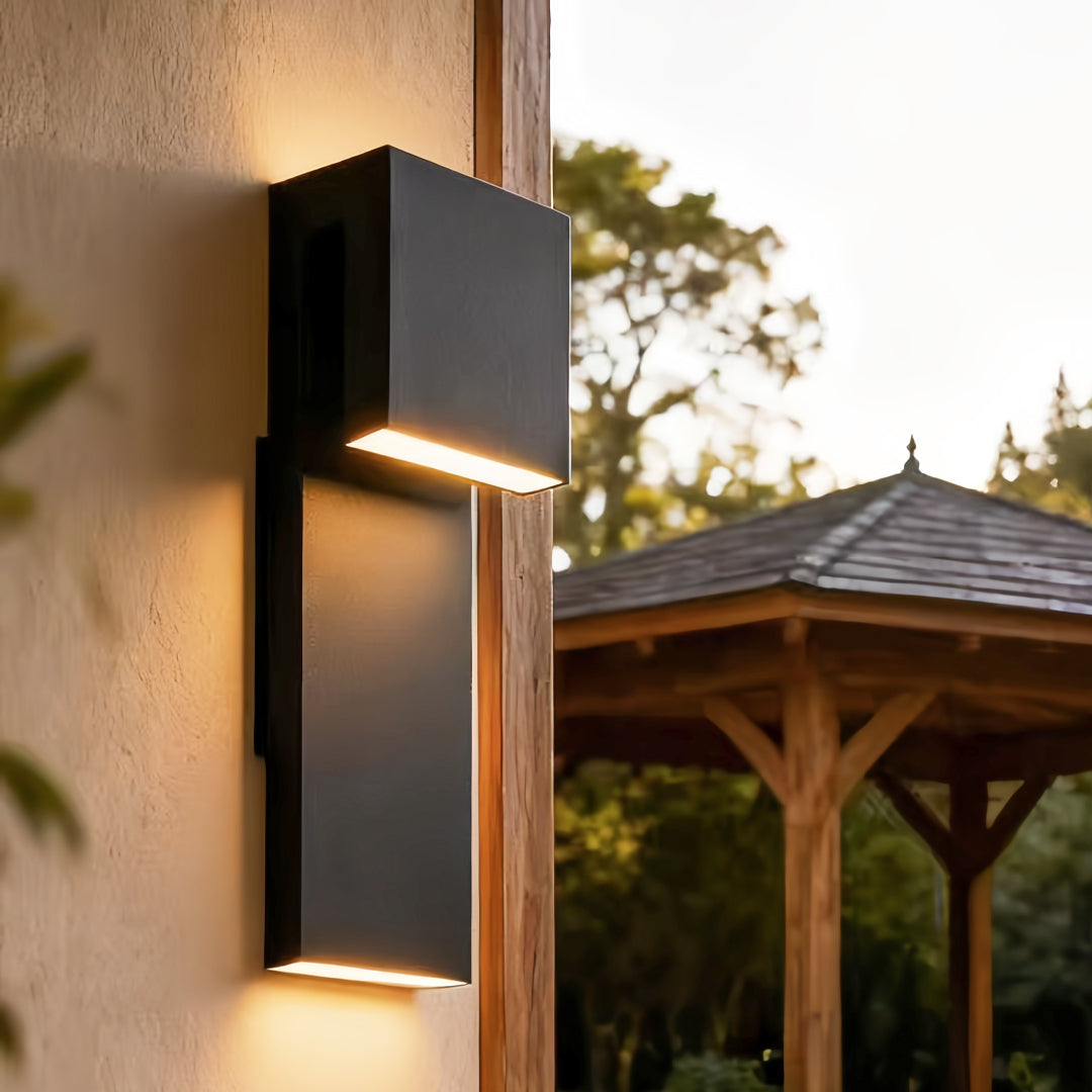 THORNBURY RUSTIC METAL OUTDOOR SCONCE LIGHT
