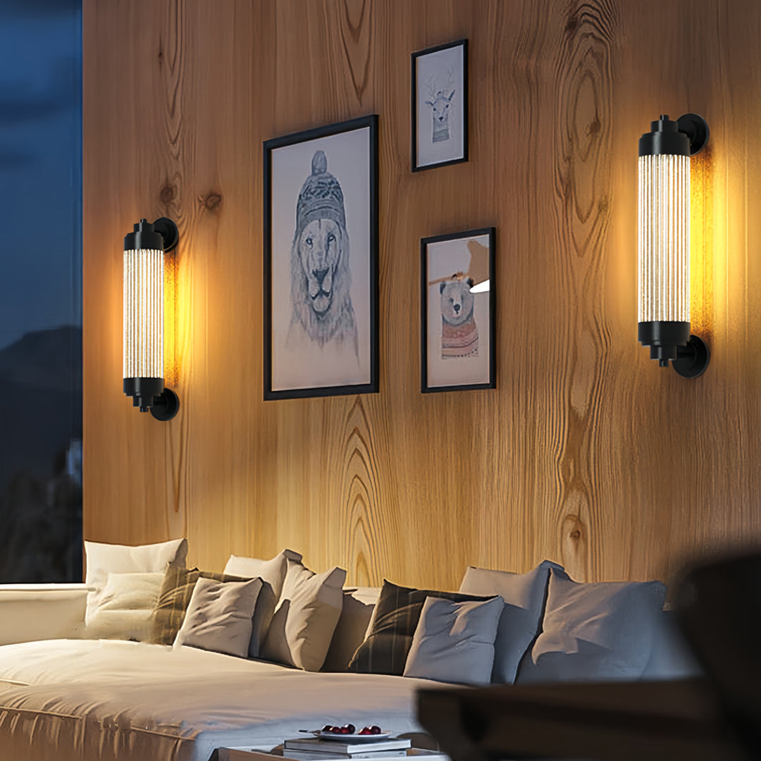 RAVENCLIFFE OUTDOOR LED SCONCE WITH WEATHERPROOF DESIGN