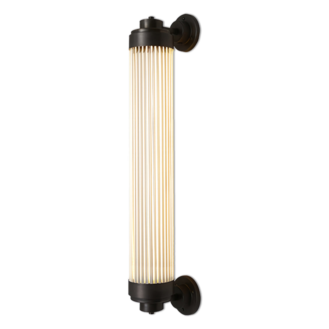 RAVENCLIFFE OUTDOOR LED SCONCE WITH WEATHERPROOF DESIGN