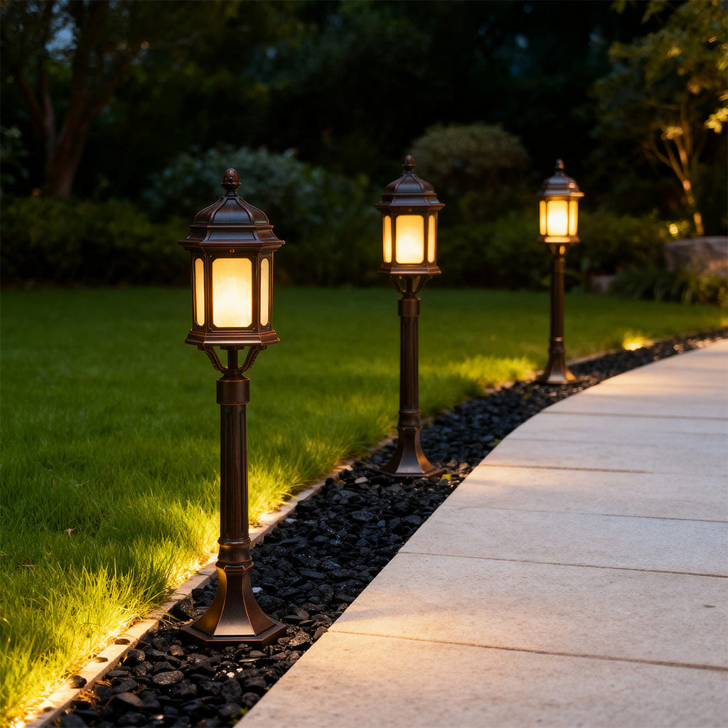 RAVENHURST ALUMINUM GARDEN PATH LIGHTS FOR PEDESTRIAN WALKWAYS