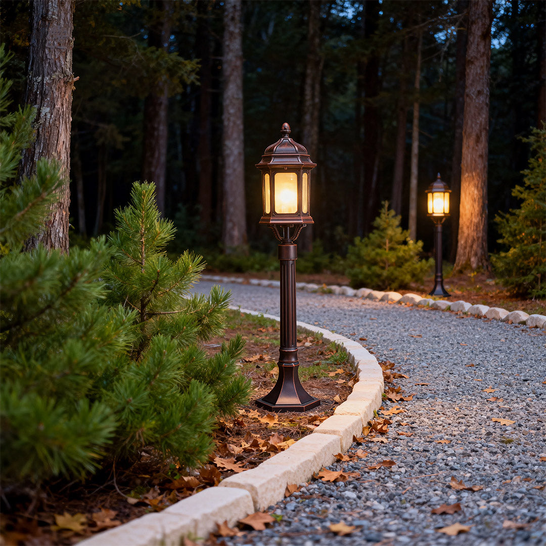 RAVENHURST ALUMINUM GARDEN PATH LIGHTS FOR PEDESTRIAN WALKWAYS