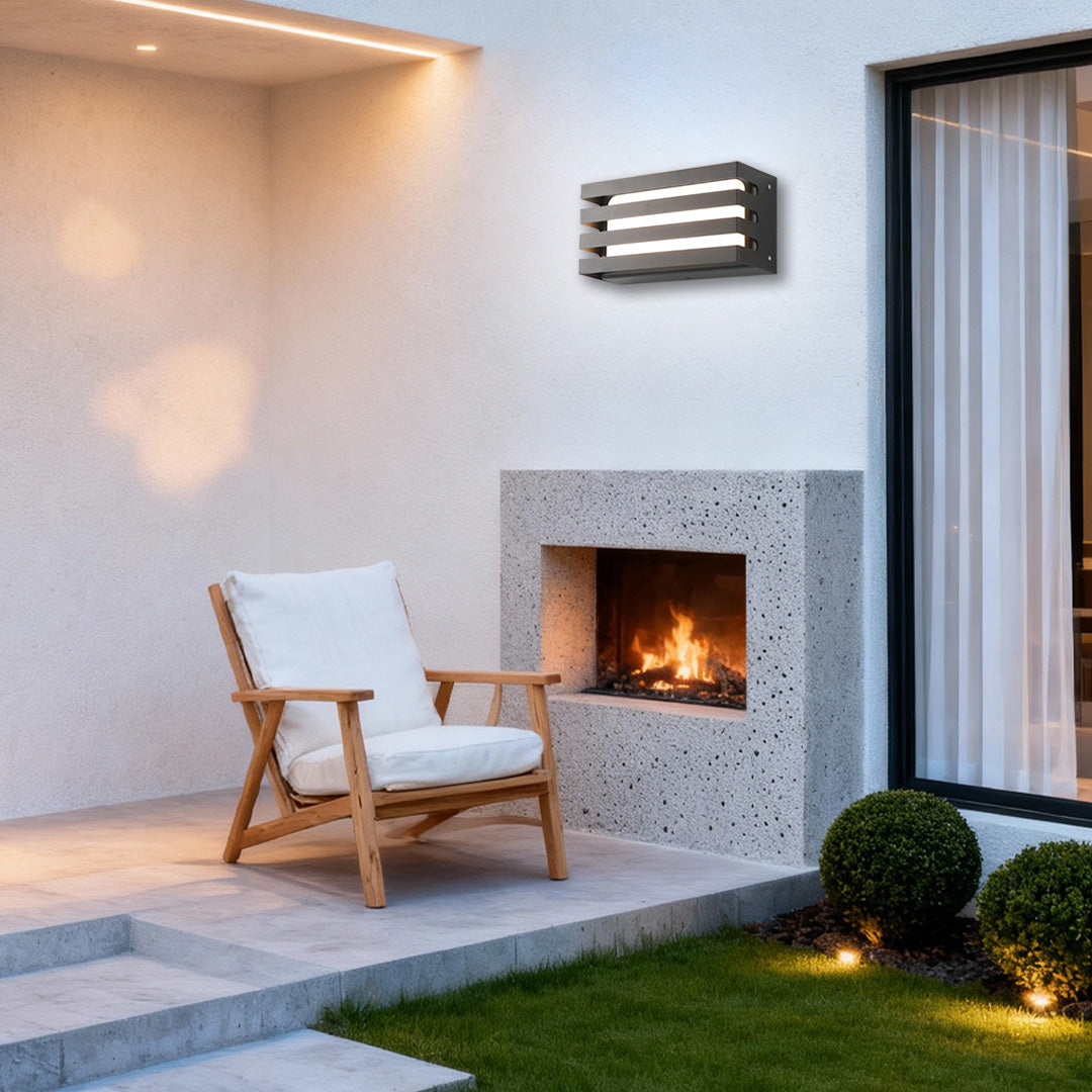 WINTHORPE NIGHTSCAPE LED GARDEN LANTERN