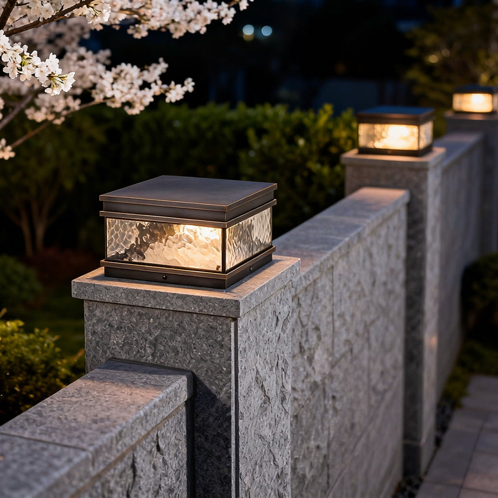 RAVENHURST SQUARE PILLAR GARDEN LANTERN