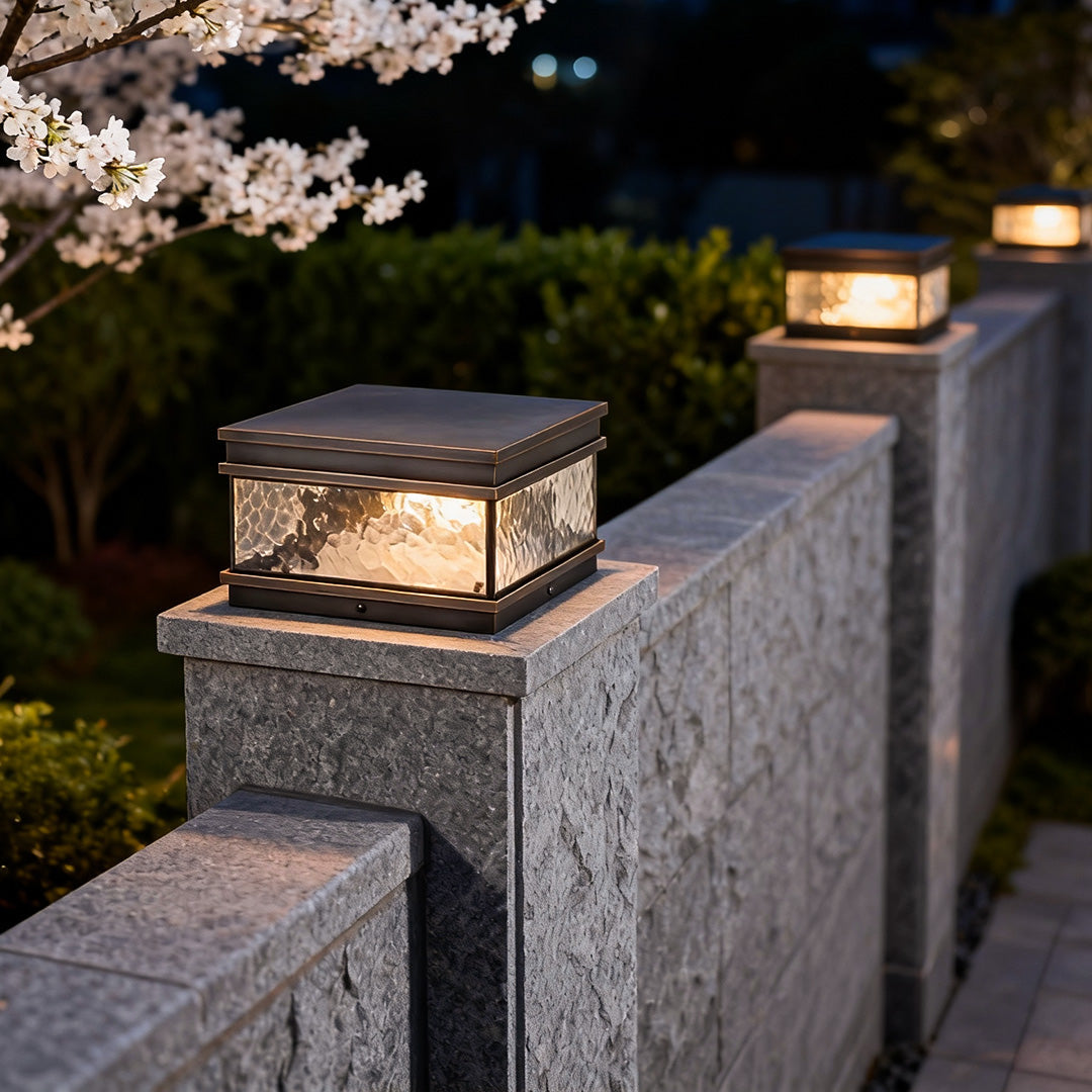 RAVENHURST SQUARE PILLAR GARDEN LANTERN