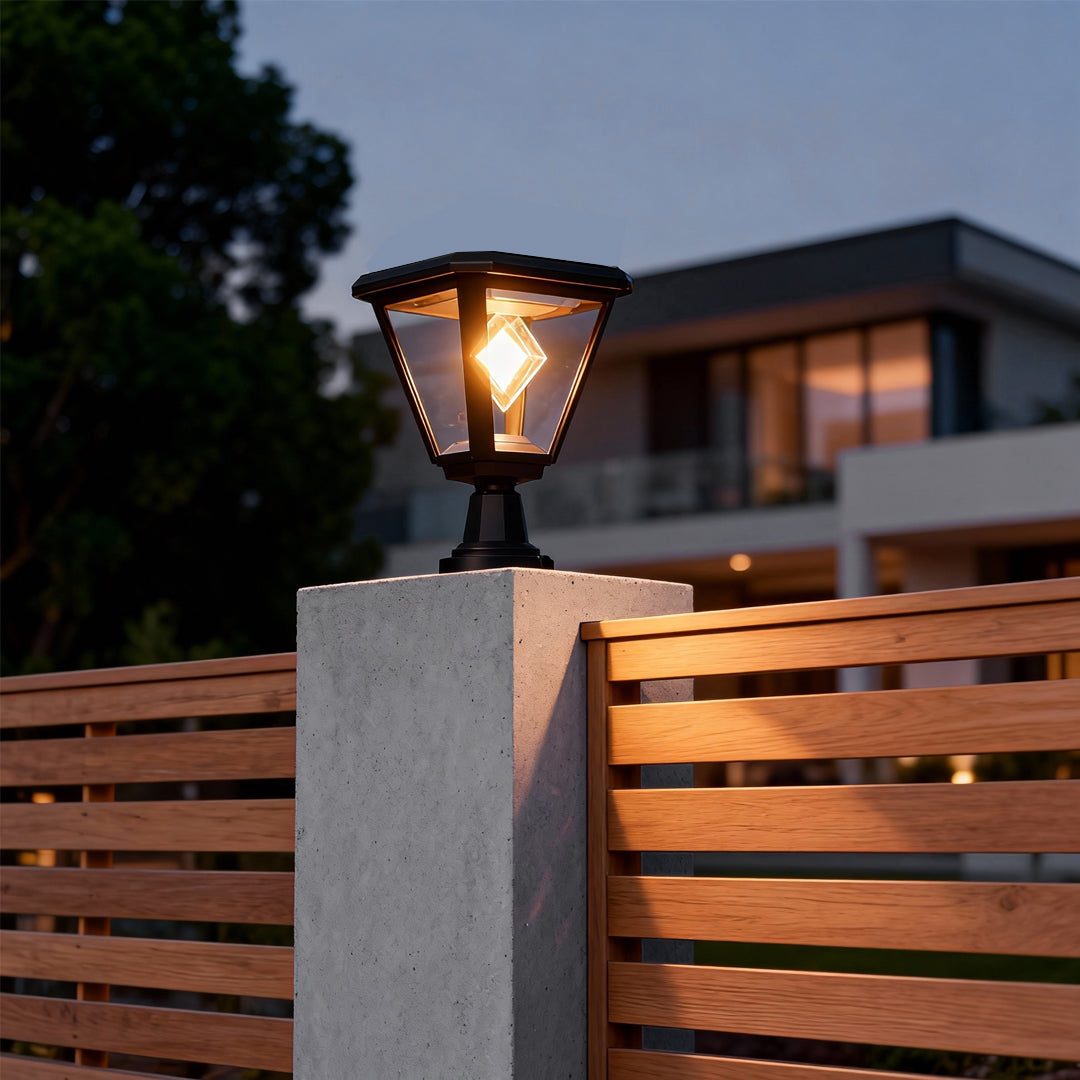 WINDSOR BLACK RAINPROOF POST LIGHTING CAP
