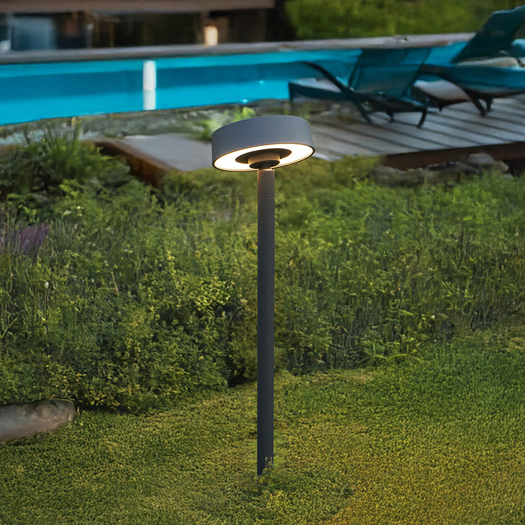 RAVENSCROFT MODERN PATHWAY ILLUMINATOR - WATER-RESISTANT OUTDOOR LIGHTING