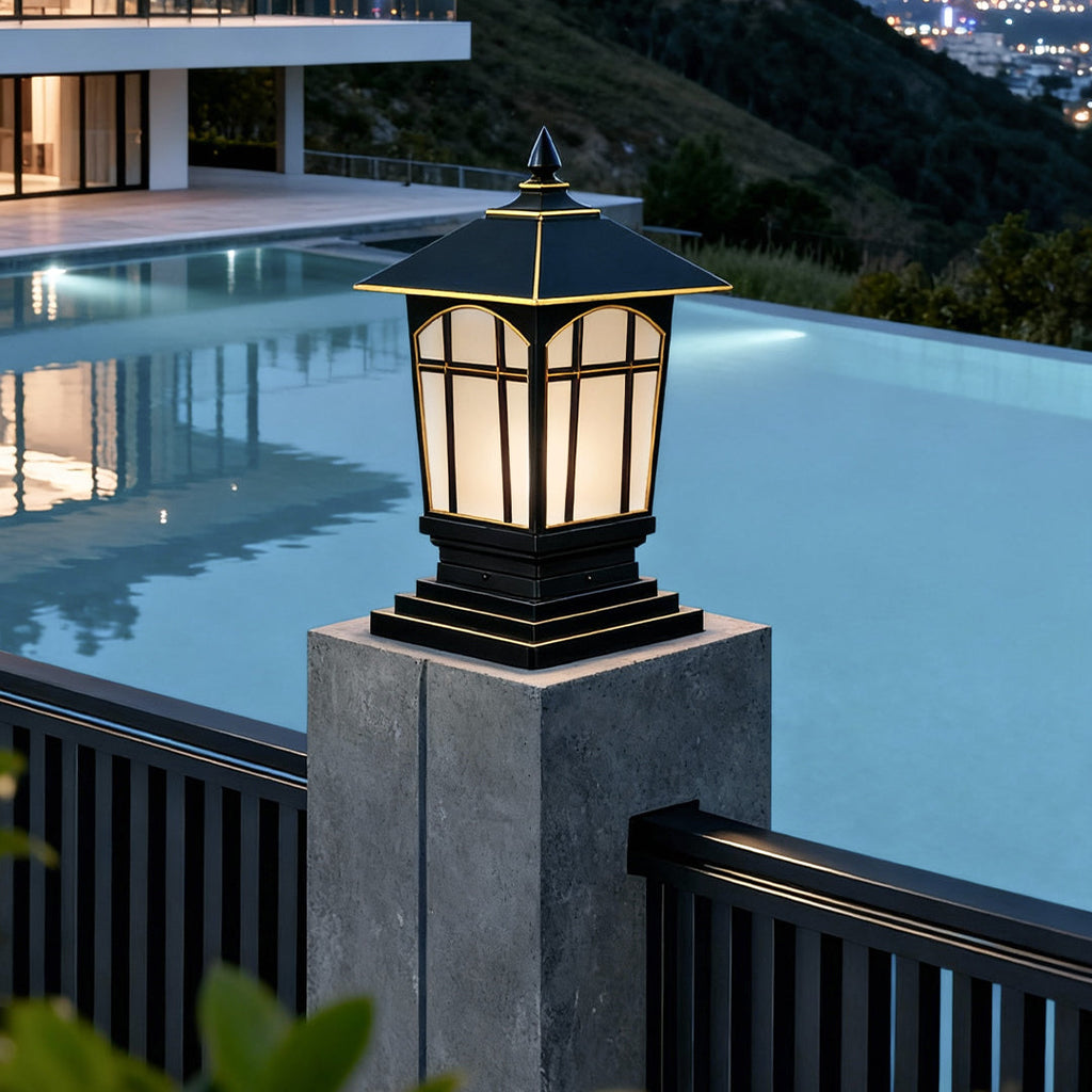 WINCHESTER GRANDEUR OUTDOOR PILLAR LANTERN