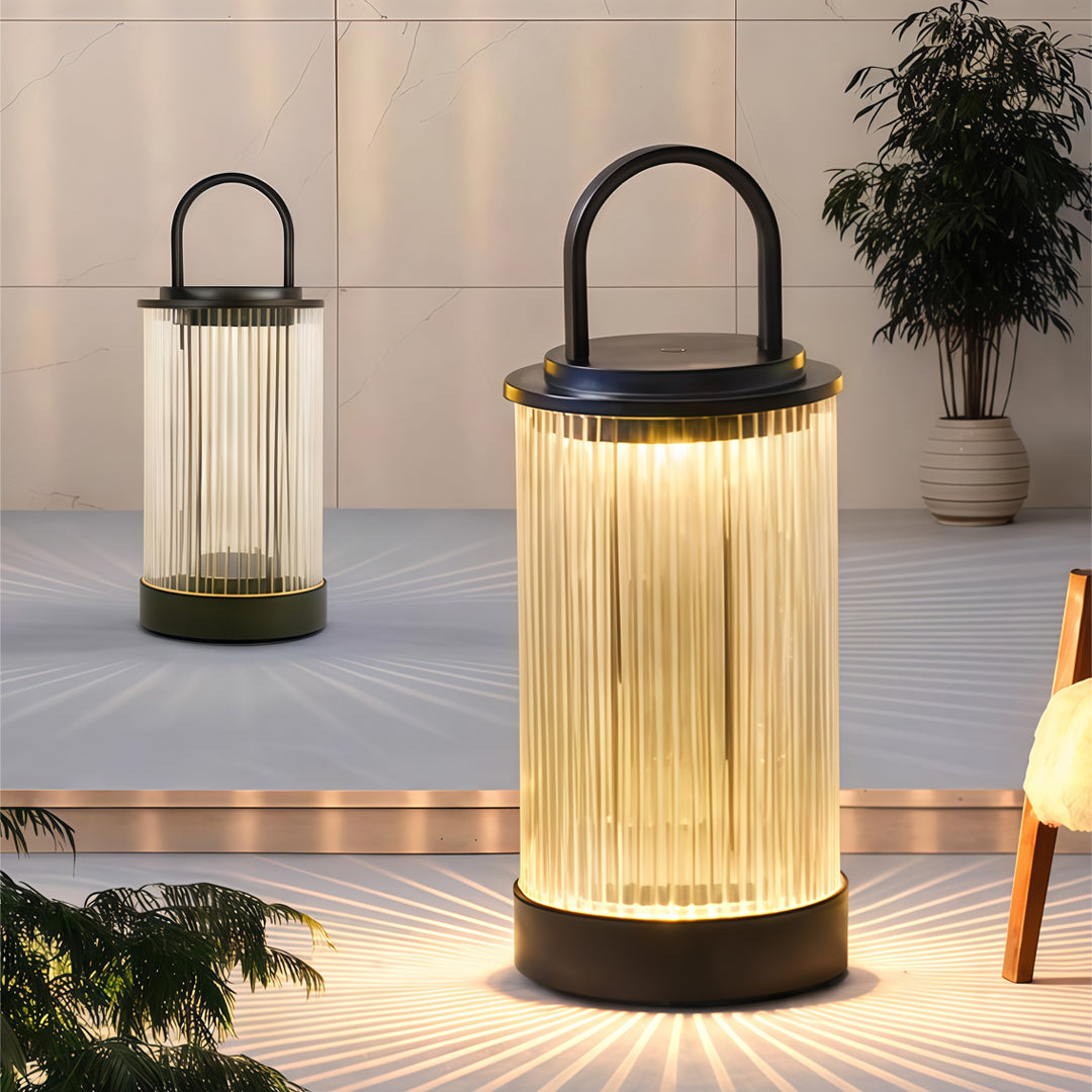 CHARLESTON WICKER OUTDOOR LANTERN