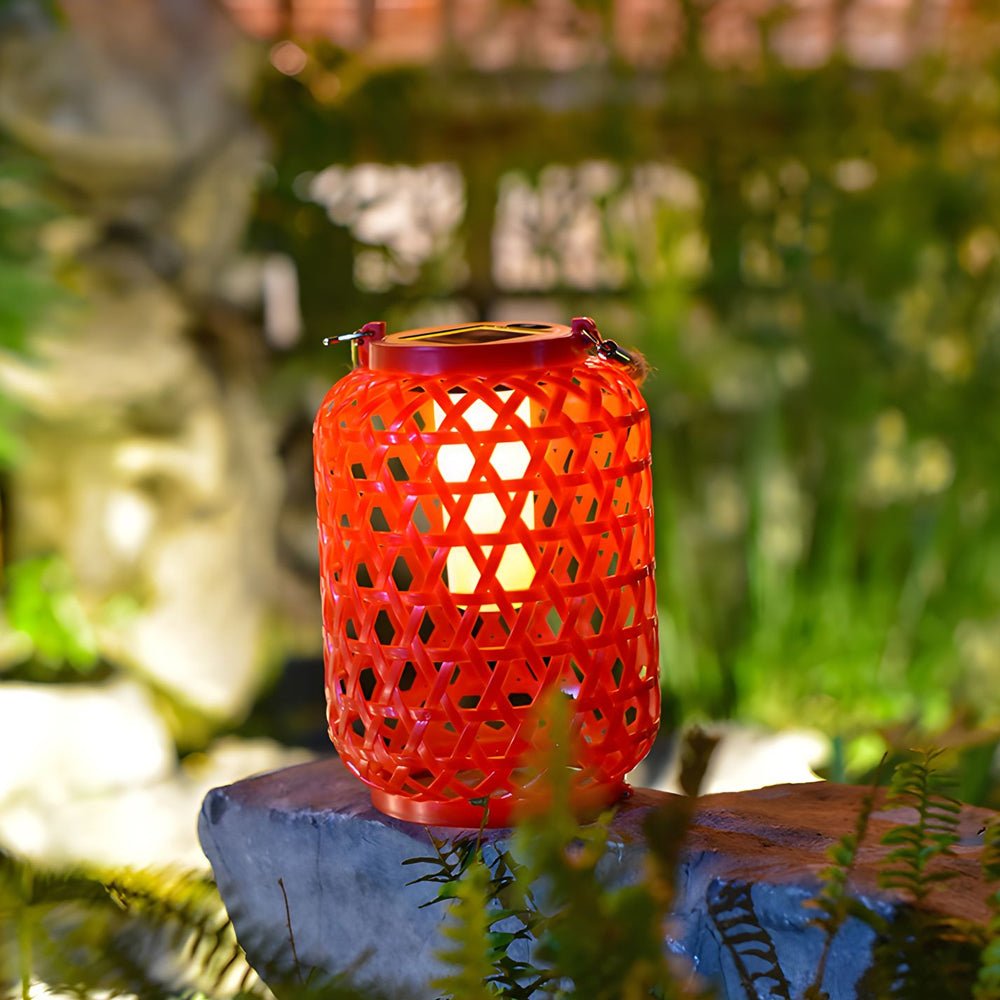 WILLOUGHBY WOVEN SOLAR GARDEN LANTERN"  
2. "HASTINGS RATTAN-STYLE SOLAR HANGING LIGHT"  
3. "FENWICK OUTDOOR LED SOLAR LANTERN"  
4. "BROMLEY TRADITIONAL SOLAR GLOW LANTERN"  
5. "CAVENDISH RATTAN-INFUSED SOLAR LIGHTING"  
6. "TAVISTOCK PORTABLE SOLAR IL