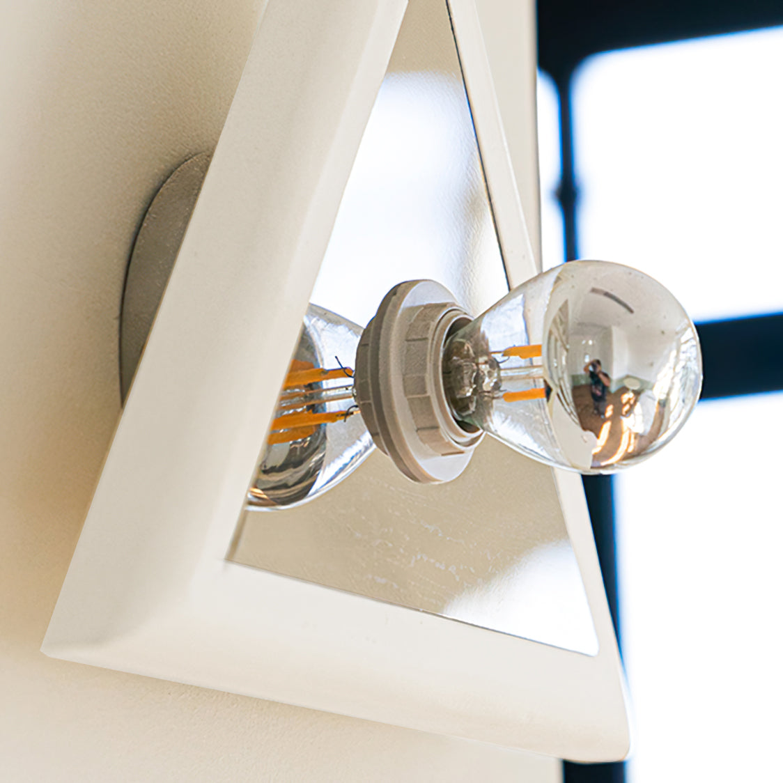 CARLETON TRIAD LUMINAIRE