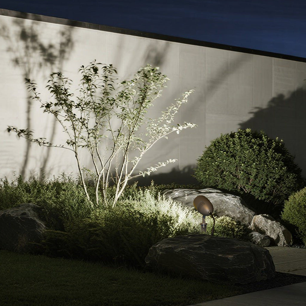 RAVENSCROFT OUTDOOR ILLUMINATION SPOTLIGHT WITH MINIMALIST AESTHETIC