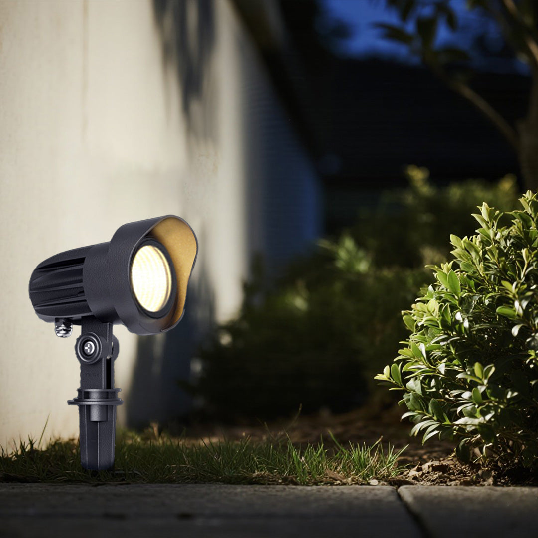 WINTERBOURNE ILLUMINATED GARDEN SPIKE LANTERNS