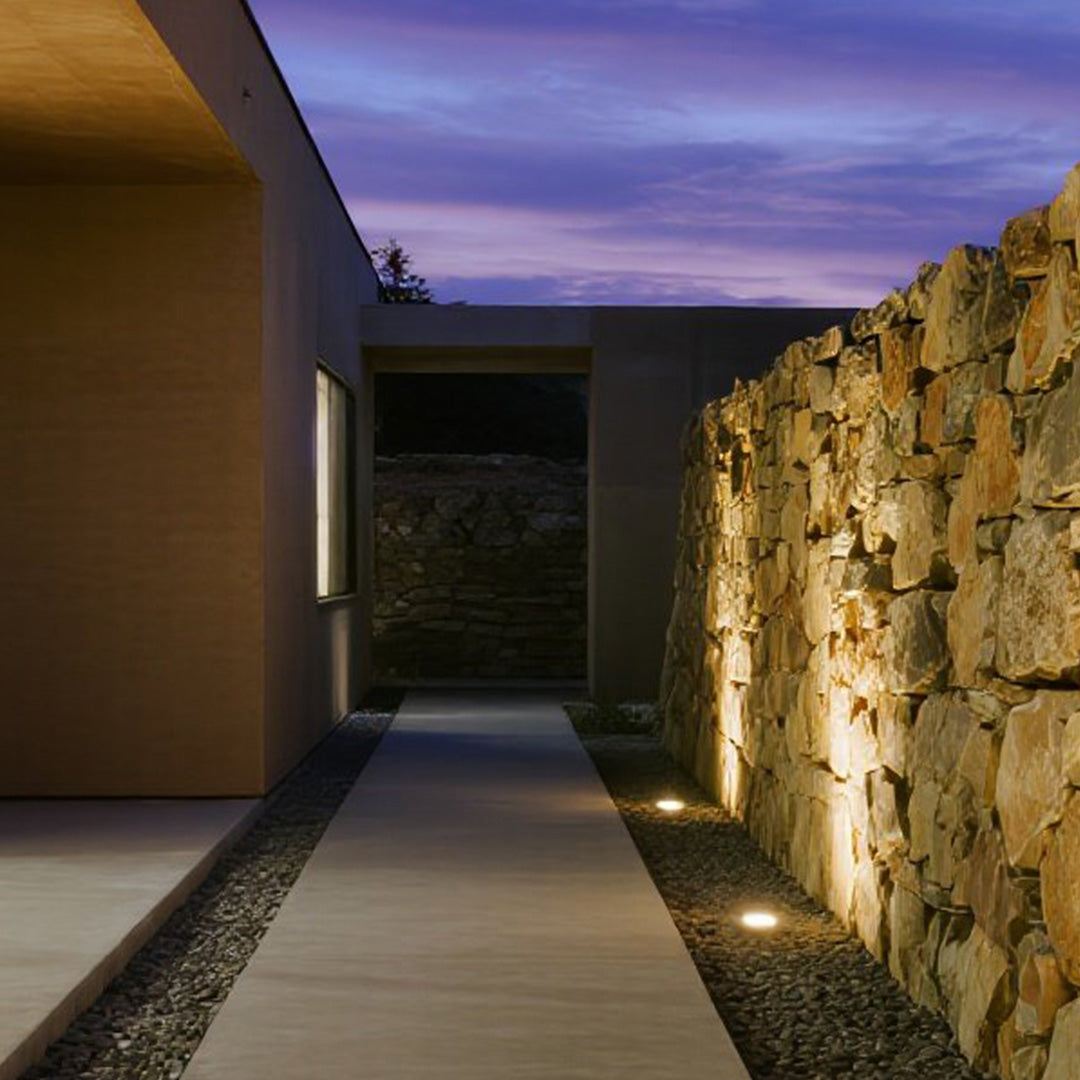 WINTHROP LUMINAIRE GROUND LIGHTING