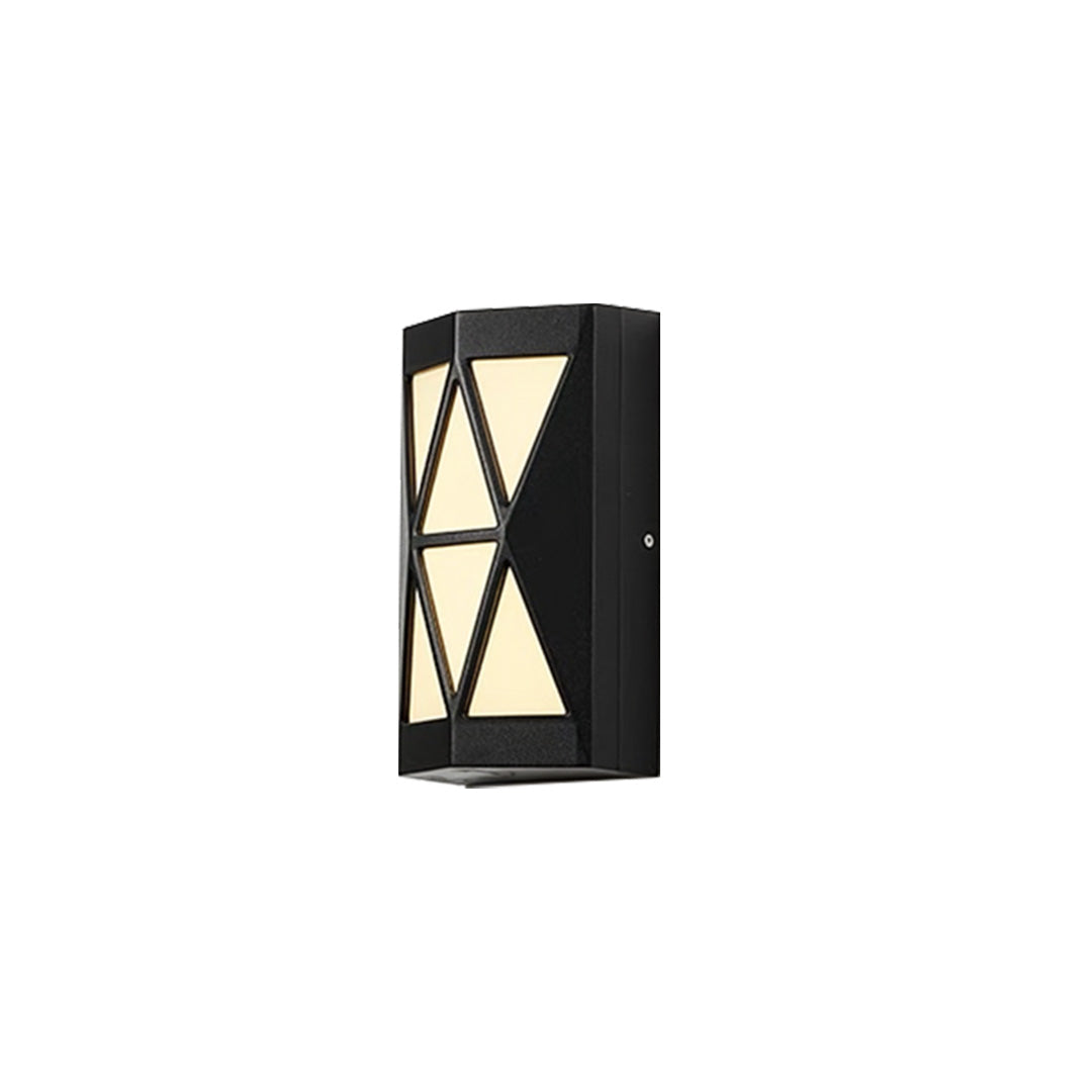 WINTERBOURNE RAINPROOF GARDEN WALL LANTERN