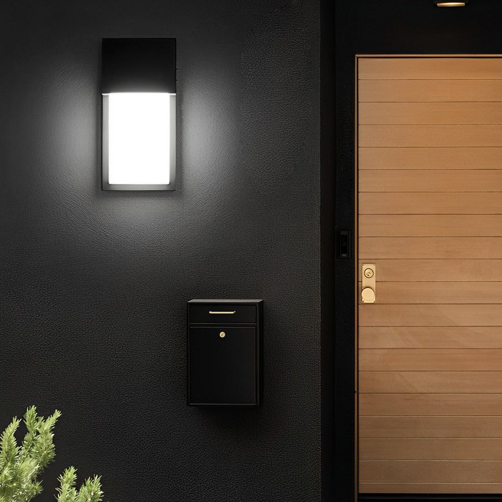 RAVENSCROFT RECTANGULAR OUTDOOR LED WALL LANTERN 10W
