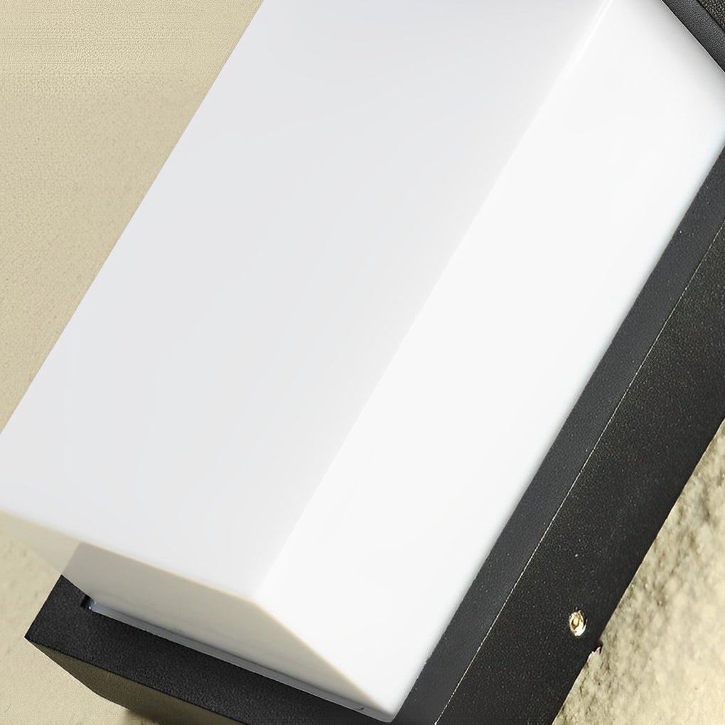 RAVENSCROFT RECTANGULAR OUTDOOR LED WALL LANTERN 10W