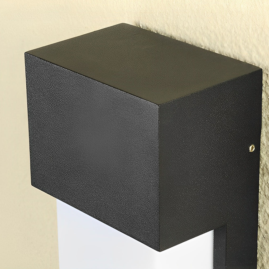 RAVENSCROFT RECTANGULAR OUTDOOR LED WALL LANTERN 10W