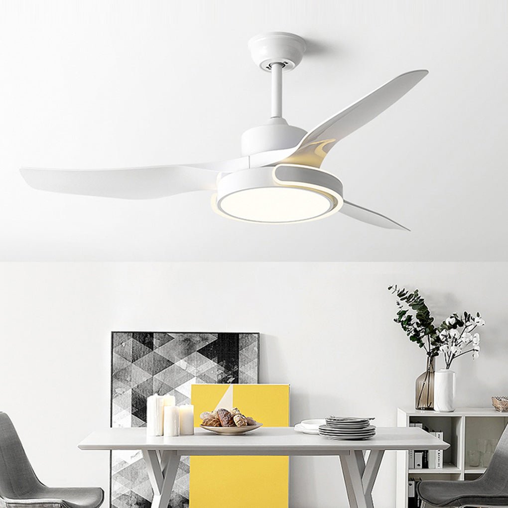 WINTHROP VARIABLE DIMMER CEILING FAN LIGHT WITH REMOTE CONTROL AND REVERSIBLE FUNCTION