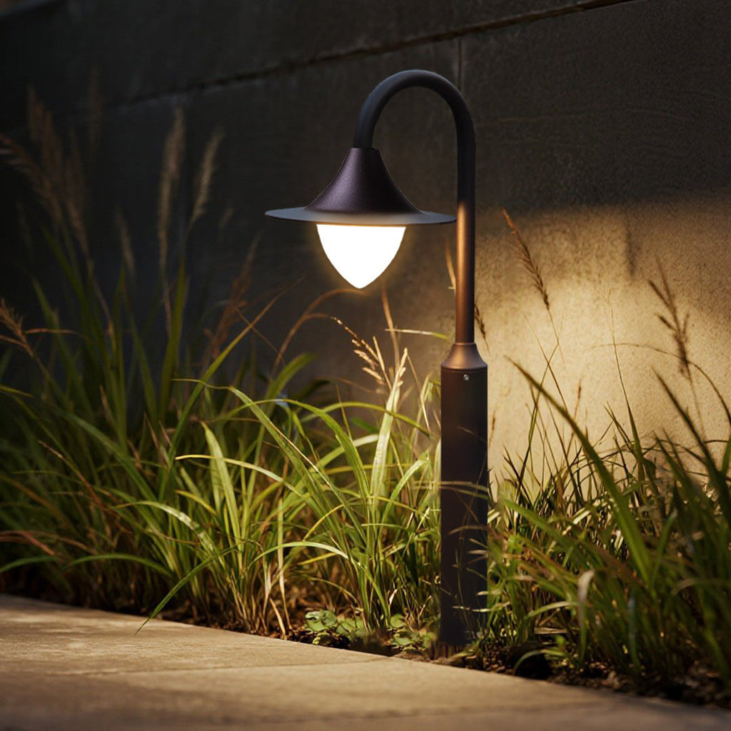 WINDSOR LUMINAIRE GARDEN PATHWAY ILLUMINATOR