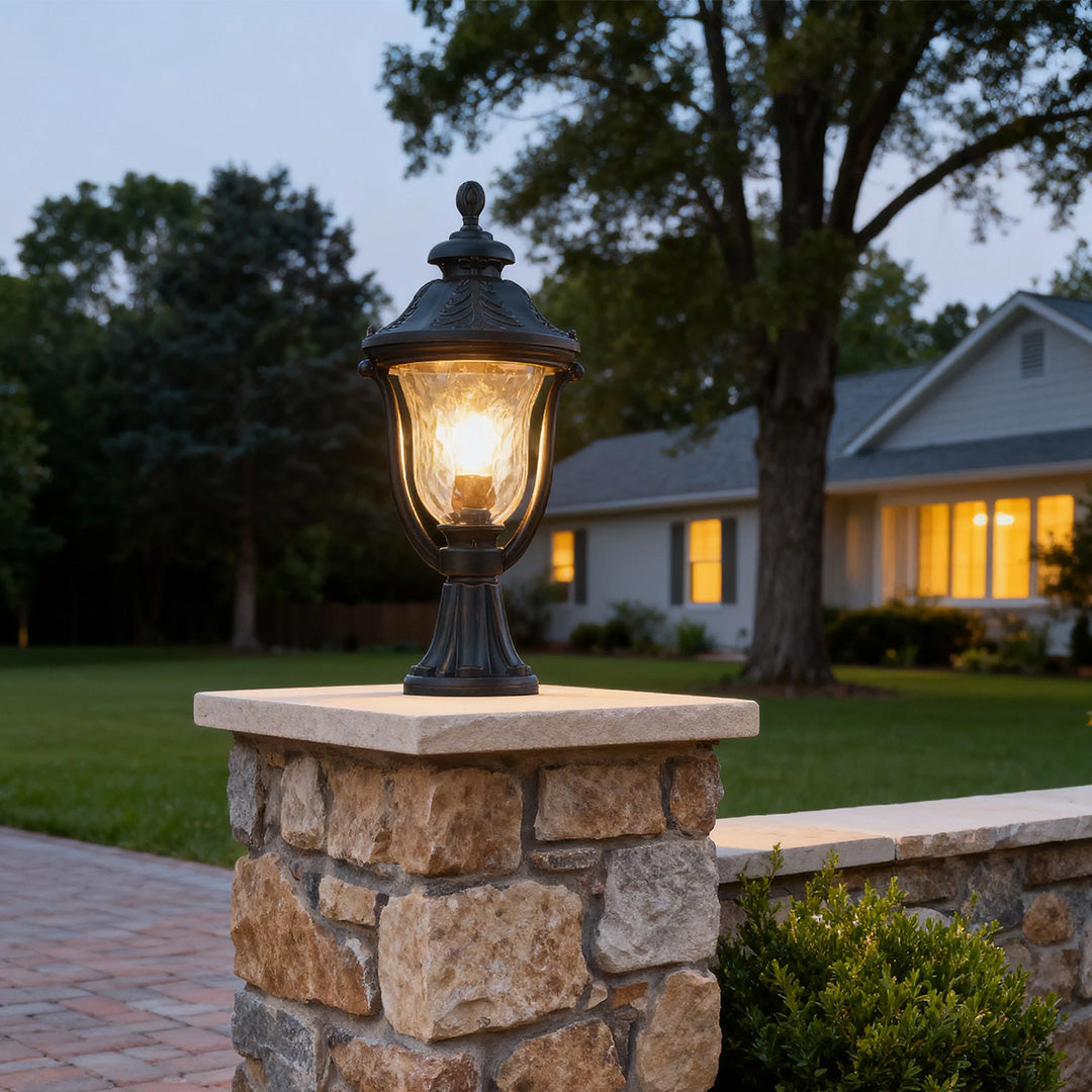 HEATHCLIFF ALUMINUM GARDEN COLUMN LANTERN WITH WEATHER-RESISTANT DESIGN