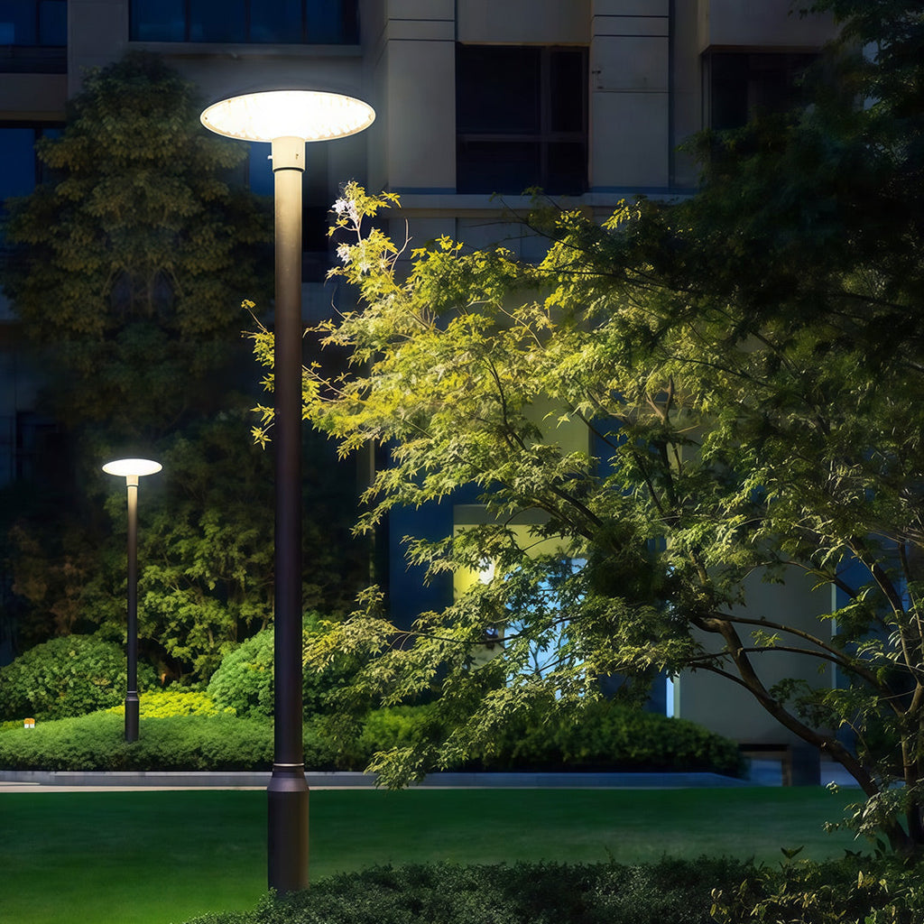 FARNWORTH GARDEN TOWER LANTERN