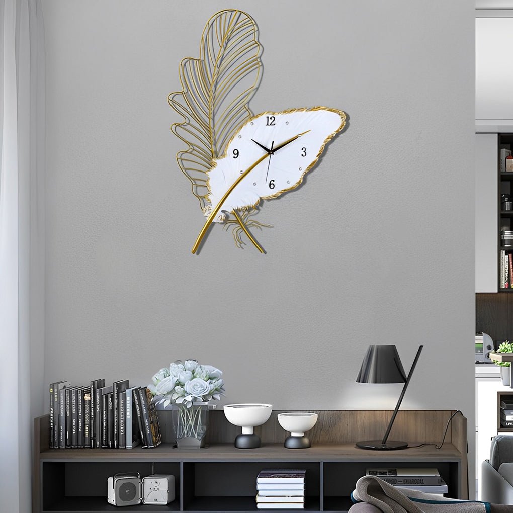 WINDSOR PLUMAGE TIMEPIECE WITH LED ILLUMINATION