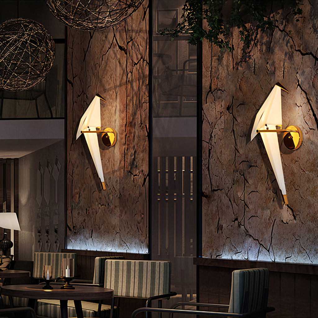 WINDSOR GILDED CRANE WALL LANTERN