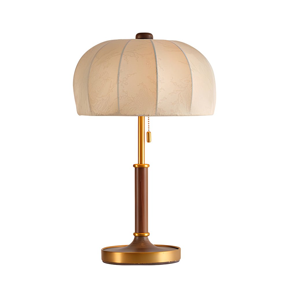 RAVENHALL VINTAGE BRASS PULL CHAIN TABLE LAMP