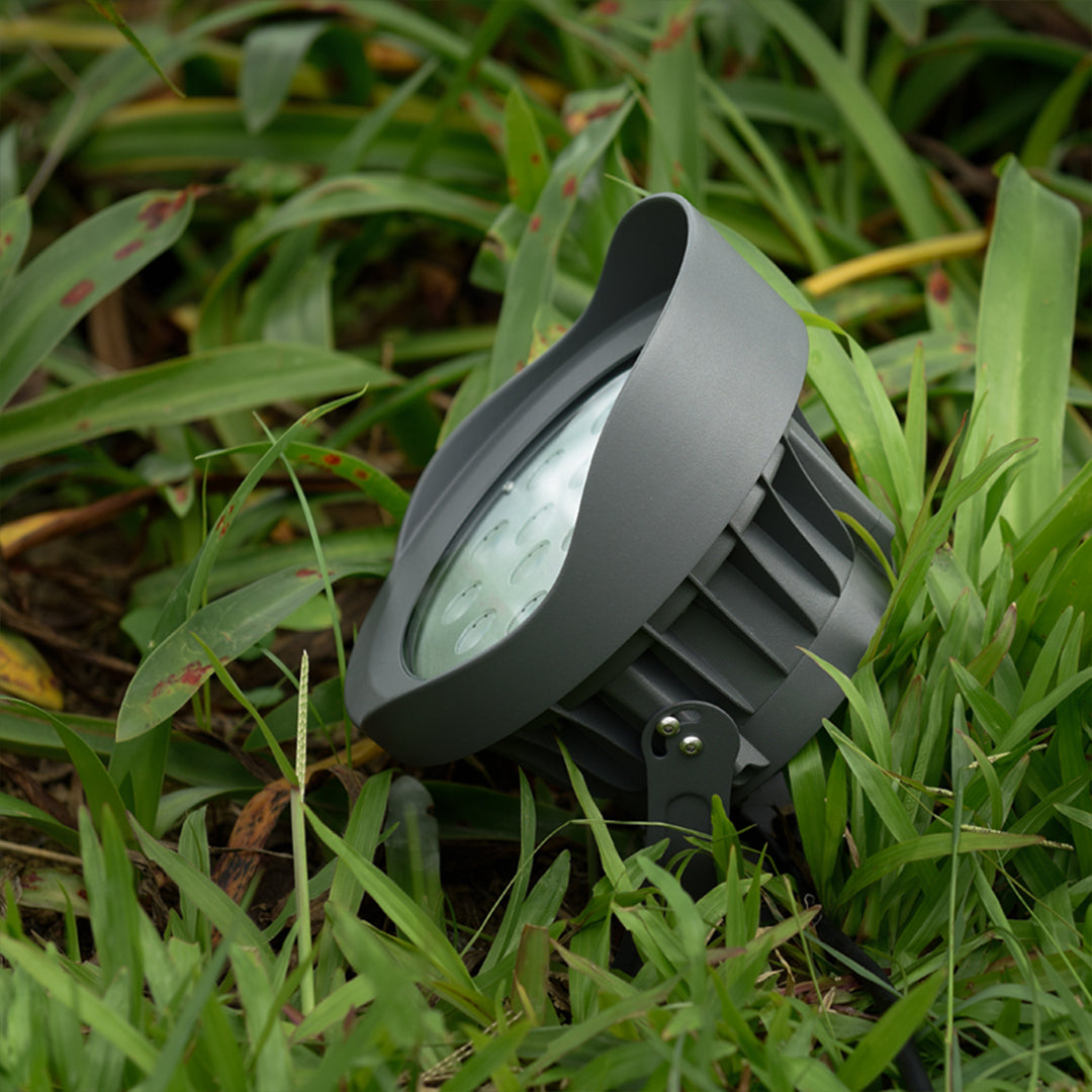 RAVENHILL OUTDOOR LED LANTERN SPOTLIGHT