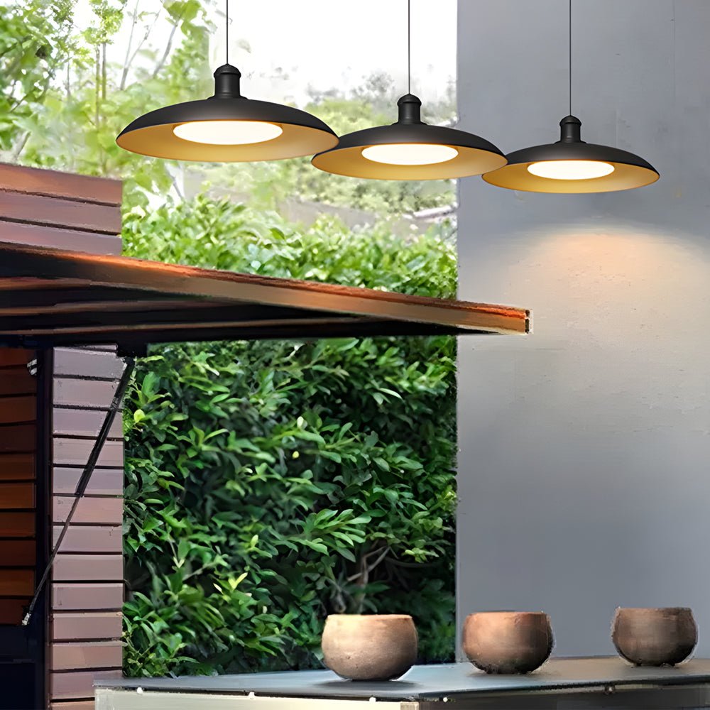 RAVENSCROFT METAL SAUCER HANGING LANTERN