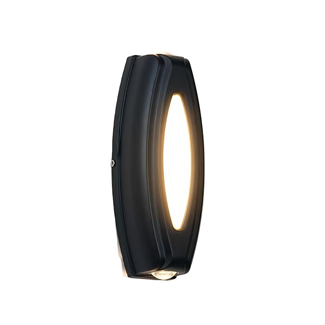 THORNBURY HORIZON LED OUTDOOR SCONCE WITH WEATHERPROOF DESIGN