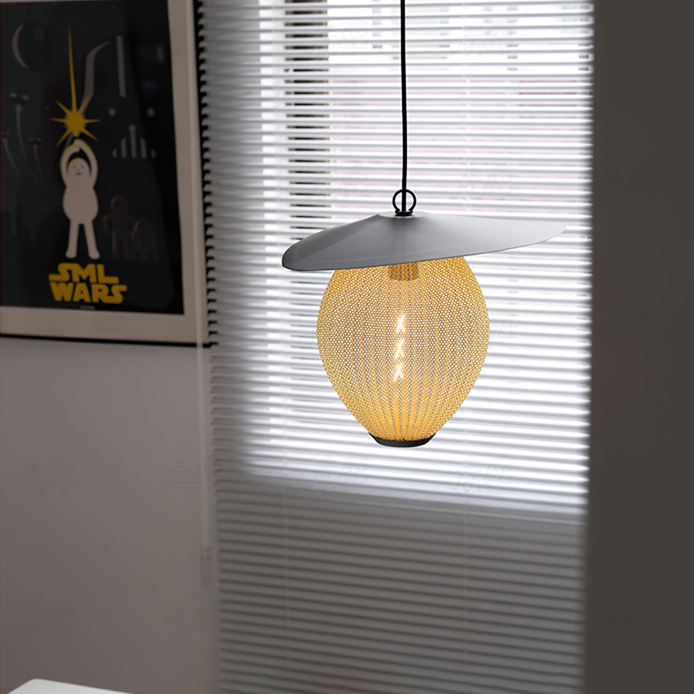 ASTRID AURORA ORBITAL LIGHTING PENDANT