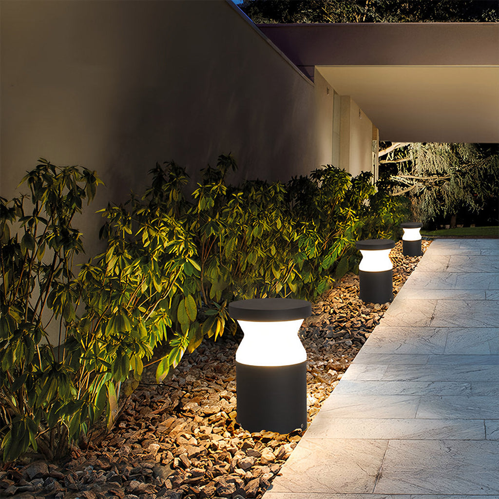 CHERWELL RUSTIC ILLUMINATED PATHWAY LANTERNS