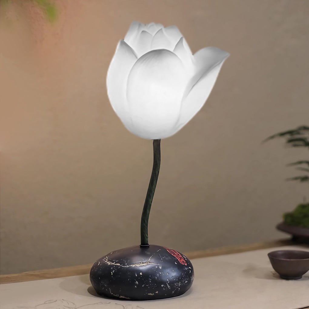 VIOLETTA LUMINOUS PETAL FLOOR ILLUMINATOR