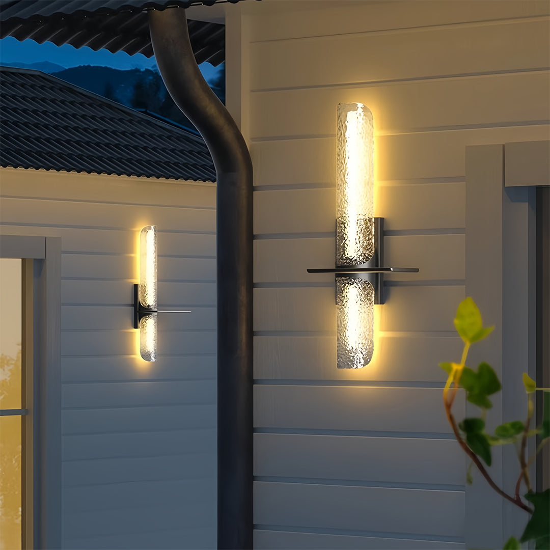 RAVENHURST BLACK OUTDOOR LED WALL APLIQUE, WEATHER-RESISTANT LIGHTING