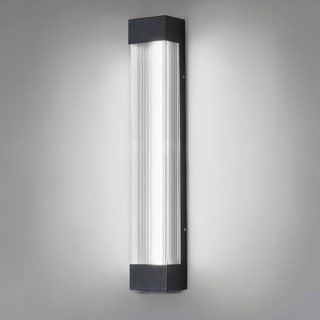 WINDSOR AQUA VERTICAL LED OUTDOOR SCONCE