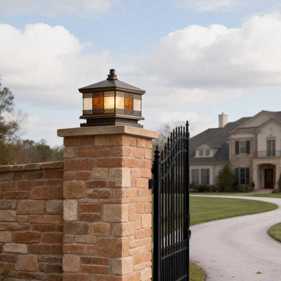 WINCHESTER SQUARE SOLAR GARDEN LANTERN