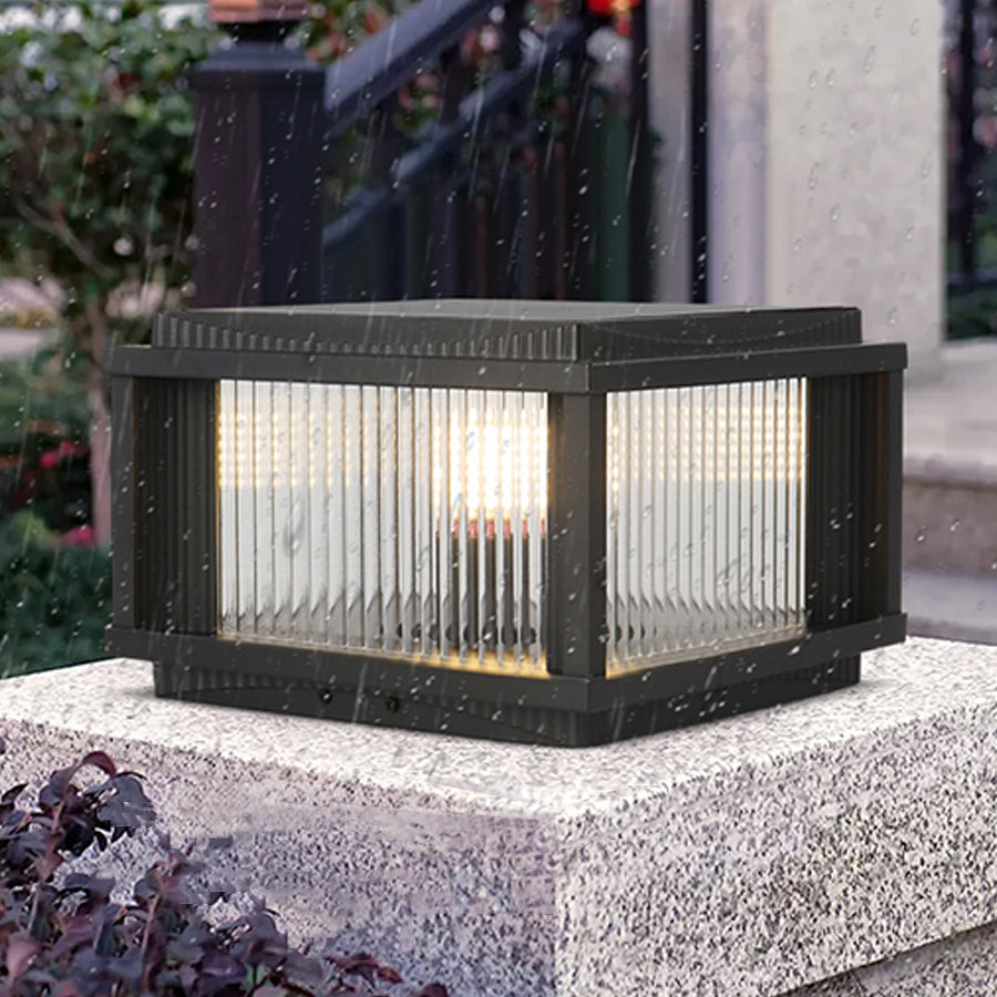 WINDSOR VINTAGE SOLAR PILLAR LANTERN