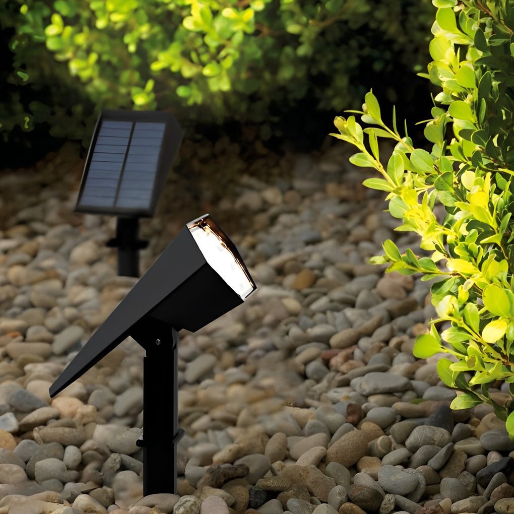 RAVENHALL SOLAR SPOTLIGHT WITH TILT FUNCTION