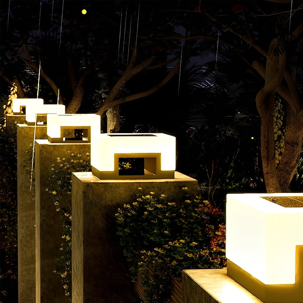 FENWICK SQUARE OUTDOOR LED ILLUMINATOR