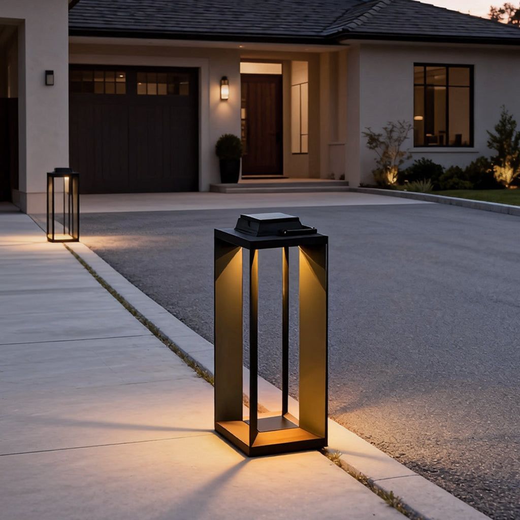 RAVENWOOD NOCTURNAL GLOW PORTABLE LED LANTERN
