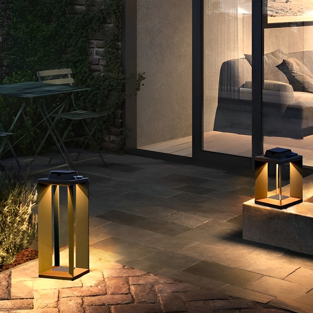 RAVENWOOD NOCTURNAL GLOW PORTABLE LED LANTERN