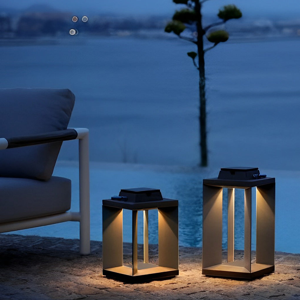 RAVENWOOD NOCTURNAL GLOW PORTABLE LED LANTERN