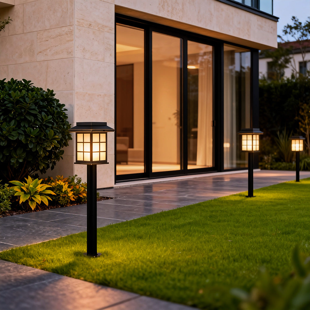 BRIDGEBROOK SOLAR GROUND LANTERN WITH INTEGRATED LED ILLUMINATION