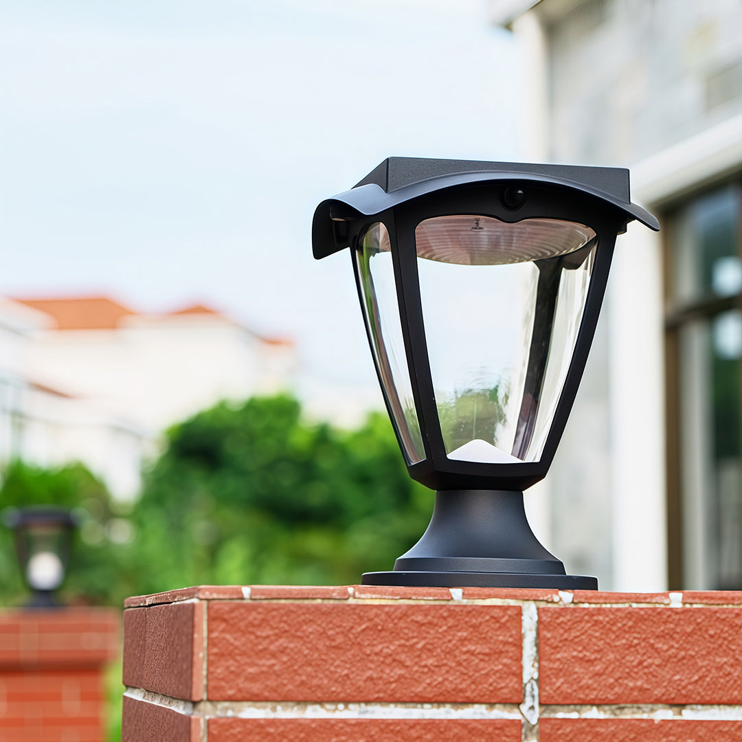 WINTERBORNE SOLAR PILLAR LANTERN IN WEATHER-RESISTANT ALUMINUM