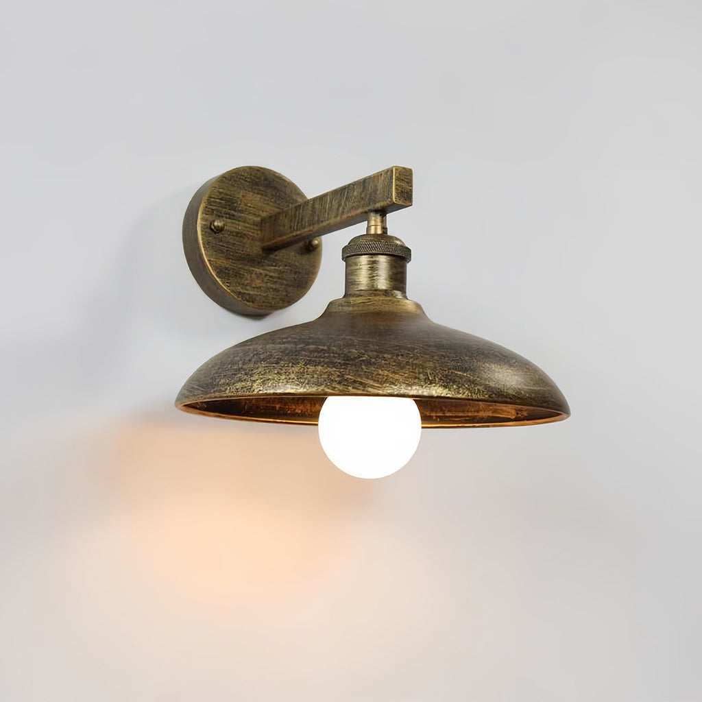 WINDSOR CAST IRON OUTDOOR LED WALL LANTERN