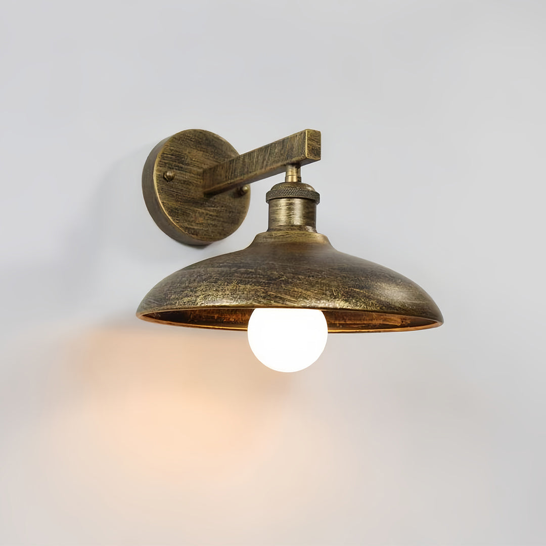 WINDSOR CAST IRON OUTDOOR LED WALL LANTERN